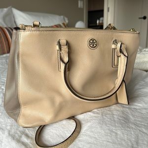 COPY - COPY - Tory Burch handbag
